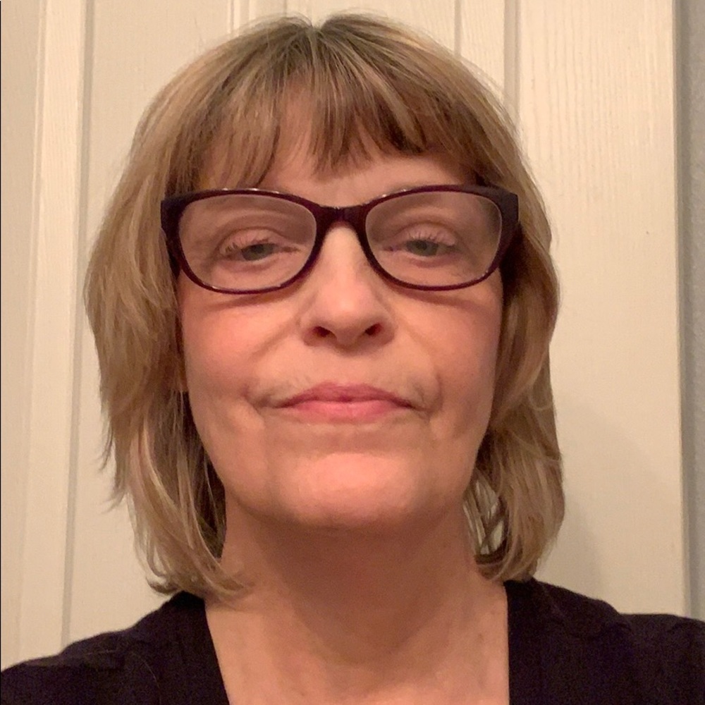 Meet your Posher, Katrina
